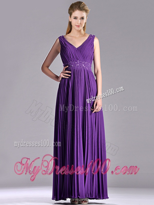Luxurious V Neck Purple Mother of The Bride Dress with Beading and Pleats