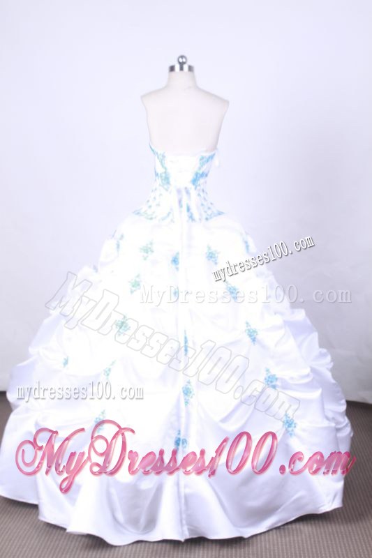 White Bodice and Pick-ups Sweet 15 Dresses with Blue Appliques