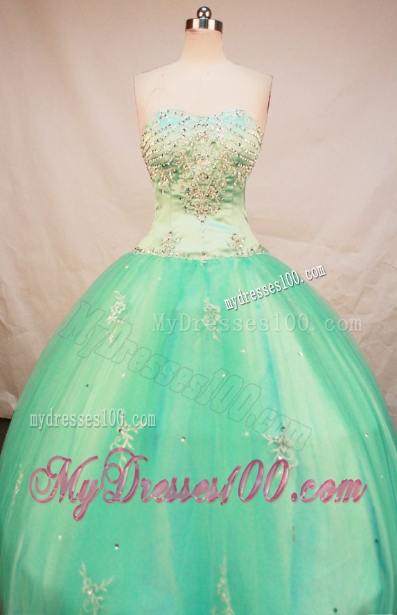 Sweetheart Beaded and Appliqued Apple Green Quinceanera Dress