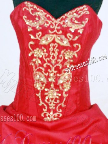 Red and White Puffy Ball Gowns Quinceanea Dresses with Appliques