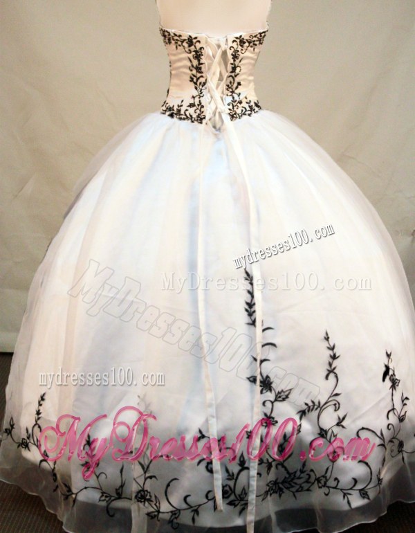 White and Black Sweetheart Embroidery Ball Gown Sweet 16 Dresses