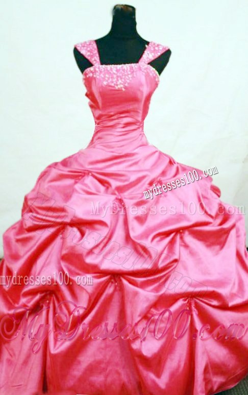 Straps Ball Gown Dress for Quince with Pick-ups and Qppliques