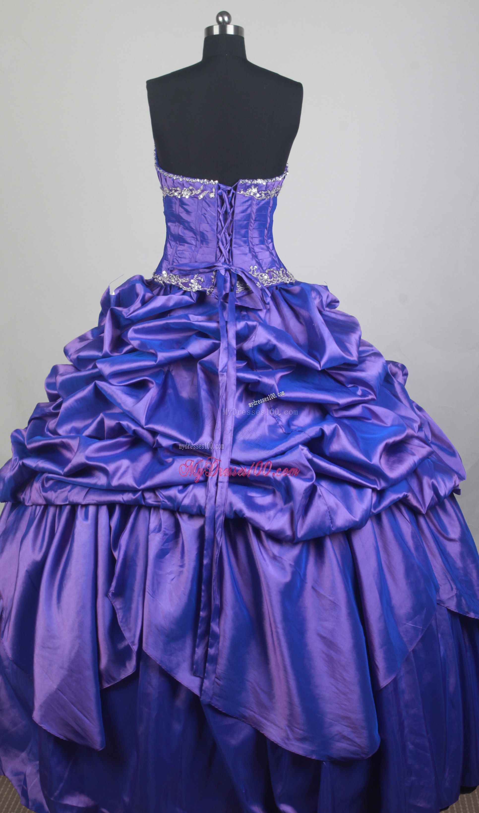 Elegant Pick-ups Appliques Purple Quinceanera Dresses Ball Gown Strapless