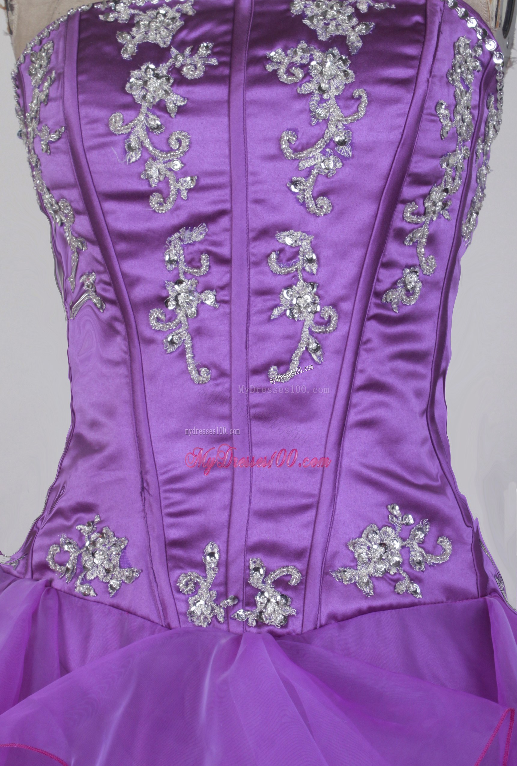 Asymmetrical Lavender Quinceanera Dress with Embroidery