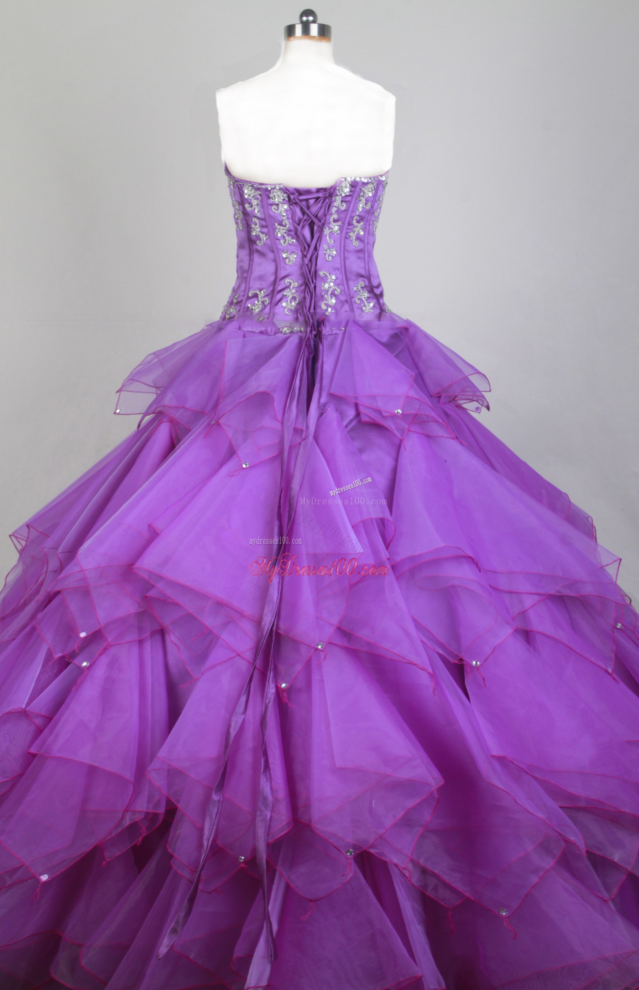 Asymmetrical Lavender Quinceanera Dress with Embroidery