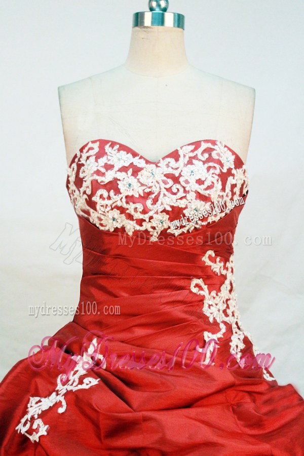 Traditional Pick-ups Appliques Strapless Red Quinceanera Dresses