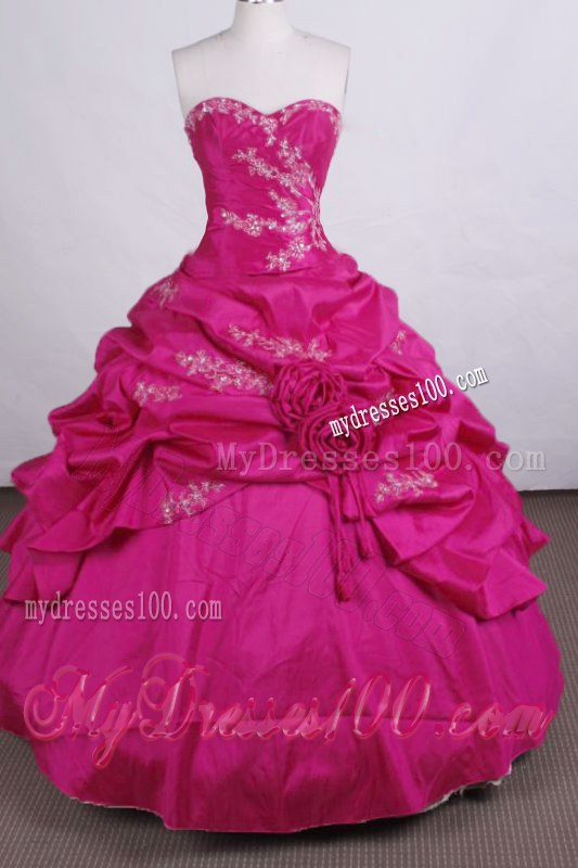 Hand Made Flowers and Pick-ups Beaded Appliques Quinceanera Dress