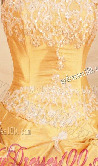 White Appliques Puffy Pick-ups in Yellow Dresses for Quinceanera