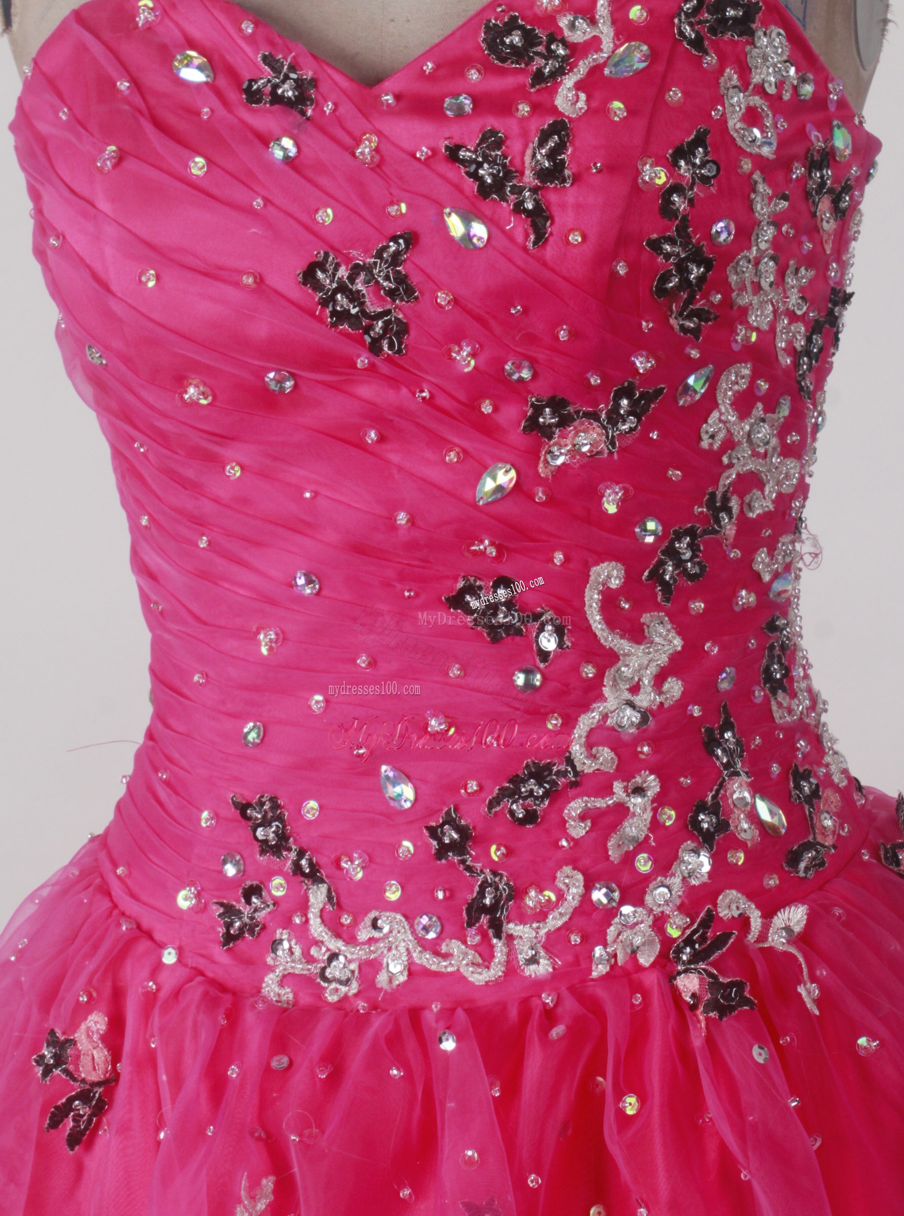 Black and White Appliques Decorate on Hot Pink Dresses 16