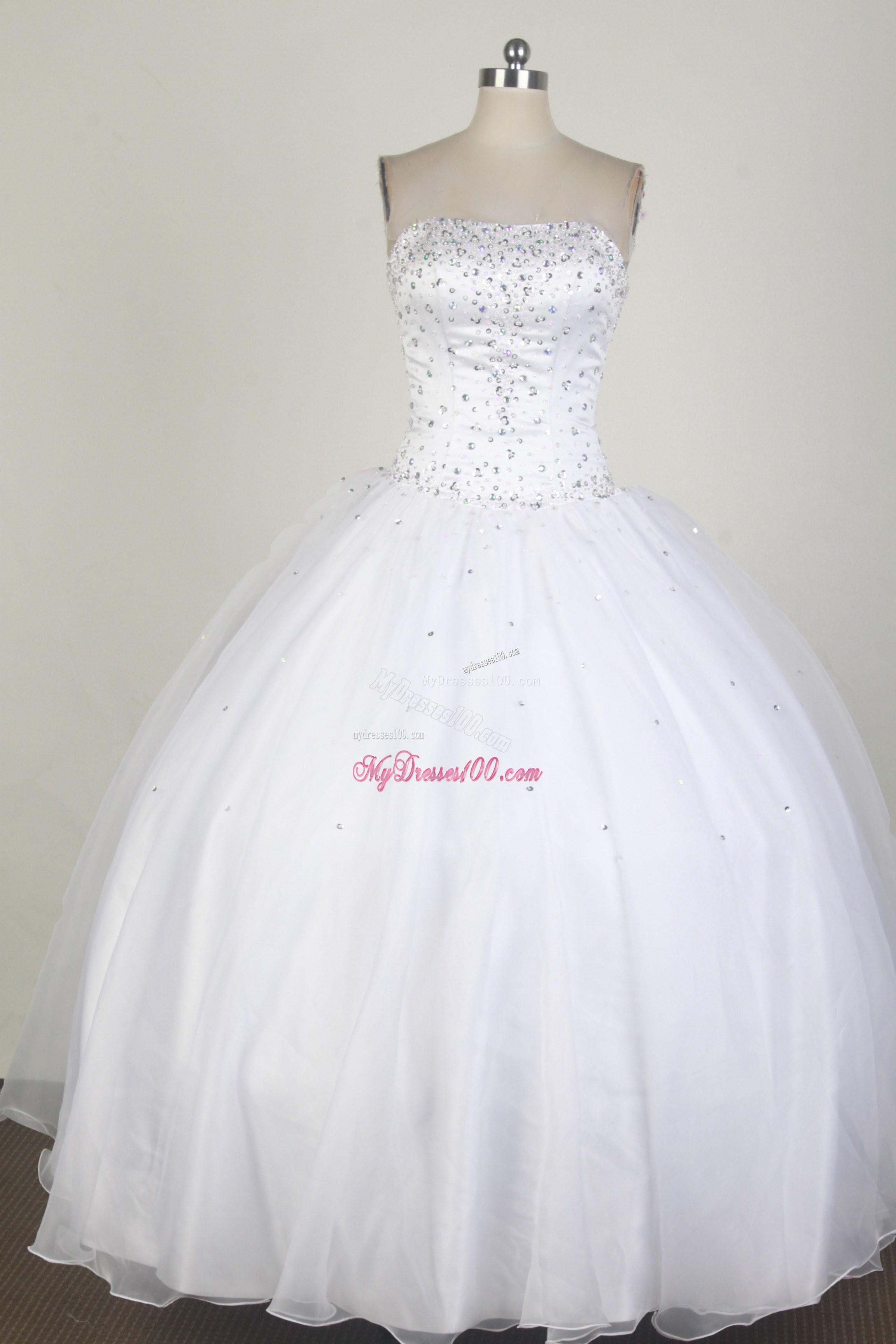 Beaded Bodice White Organza Qunceanera Dresses in Vogue