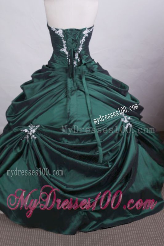 Appliques Ruching Pick-ups Halter Top Quinceanera Dresses for Quince