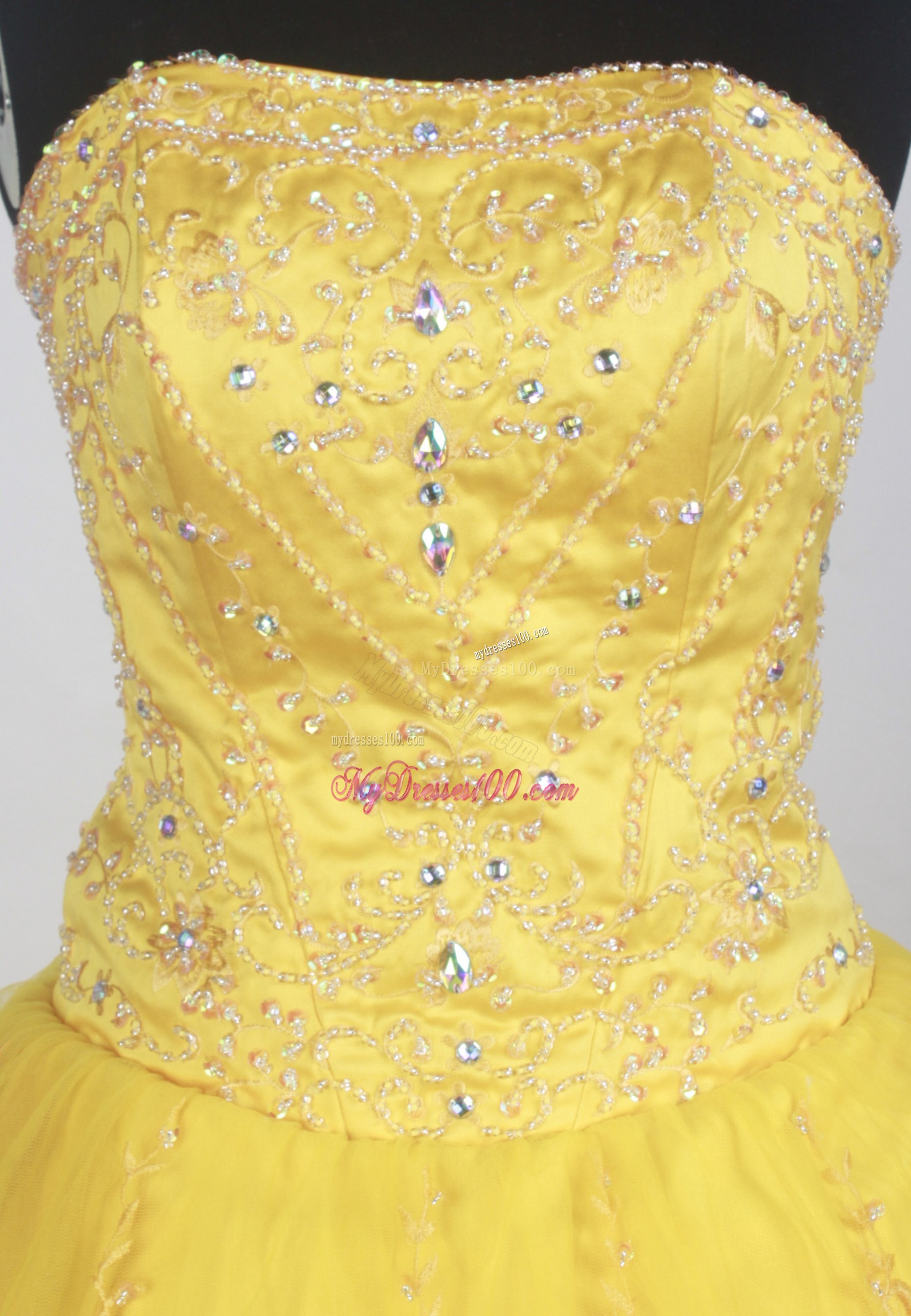 Beaded Bodice Appliques Puffy Tulle Floor-length Sweet 15 Dresses