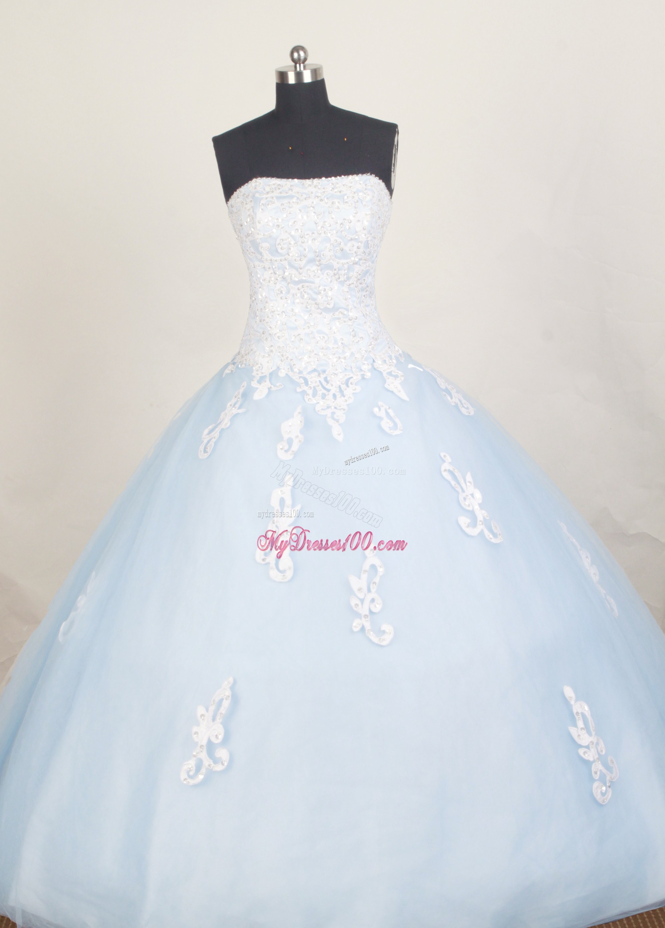 Princess Quinceanera Dress with Beadings and Floral Appliques in Light Blue
