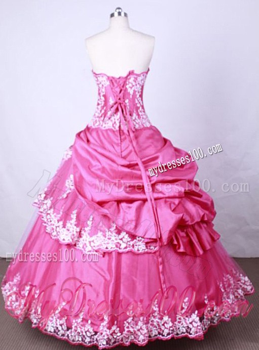 Strapless Tiers Sweet sixteen dresses with Beautiful Appliqued Hemline