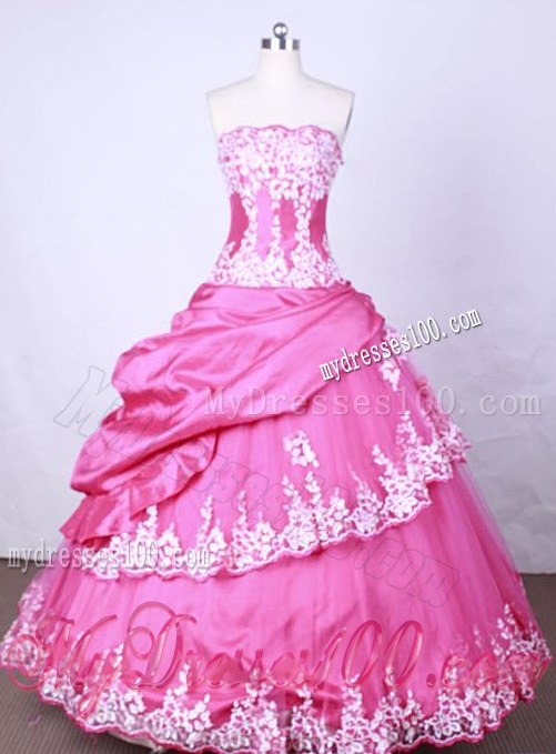 Strapless Tiers Sweet sixteen dresses with Beautiful Appliqued Hemline