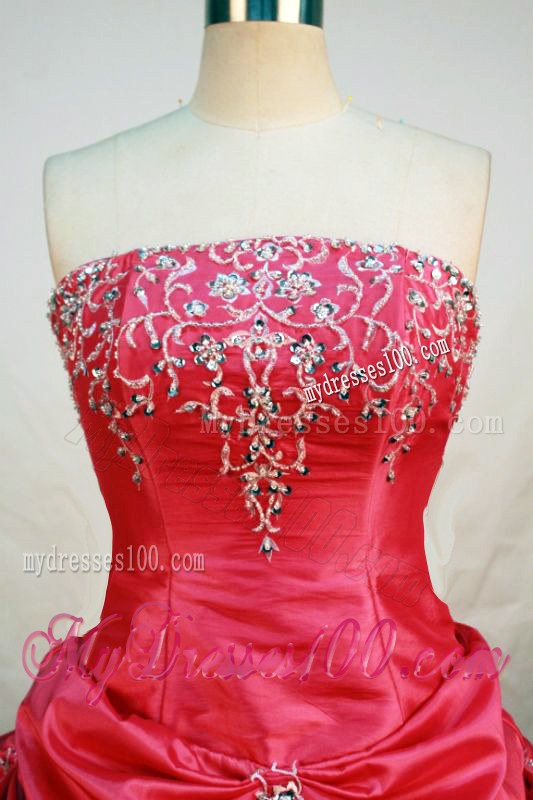 Embroidery with Beading Pick-ups Lace Up Back Dress for Quince