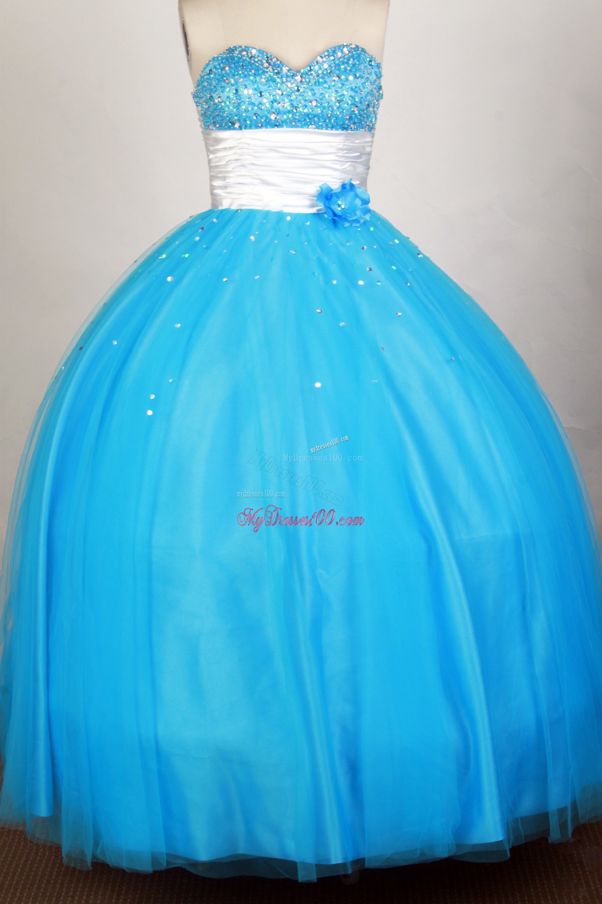 Beading Sweetheart Handle Flowers Ball Gown Sweet 16 Dresses with Satin Sash