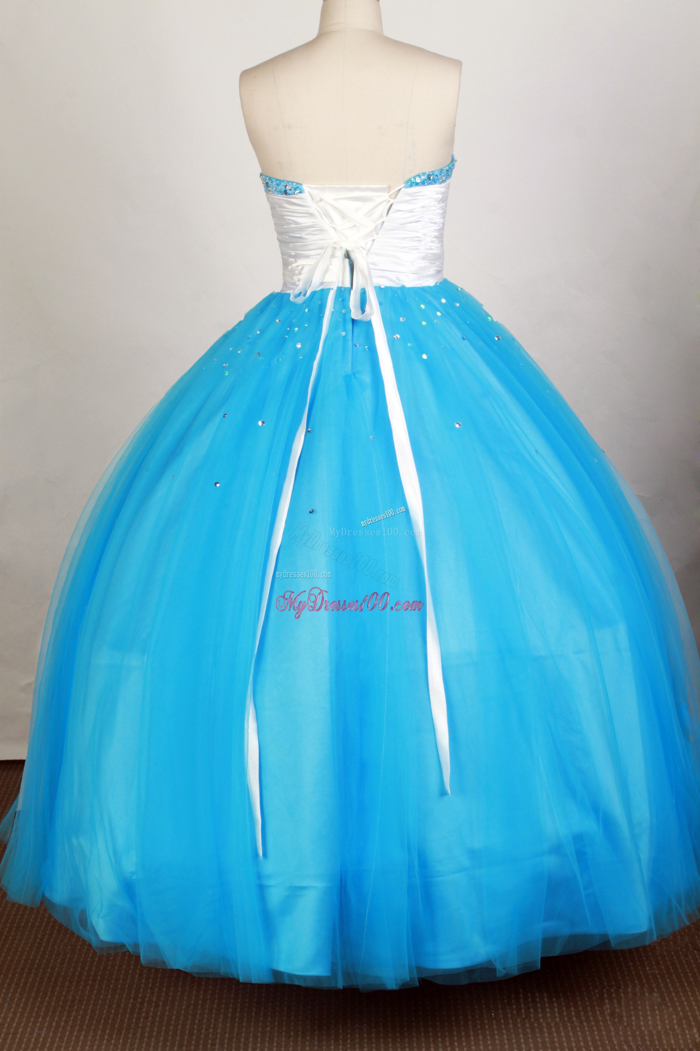 Beading Sweetheart Handle Flowers Ball Gown Sweet 16 Dresses with Satin Sash