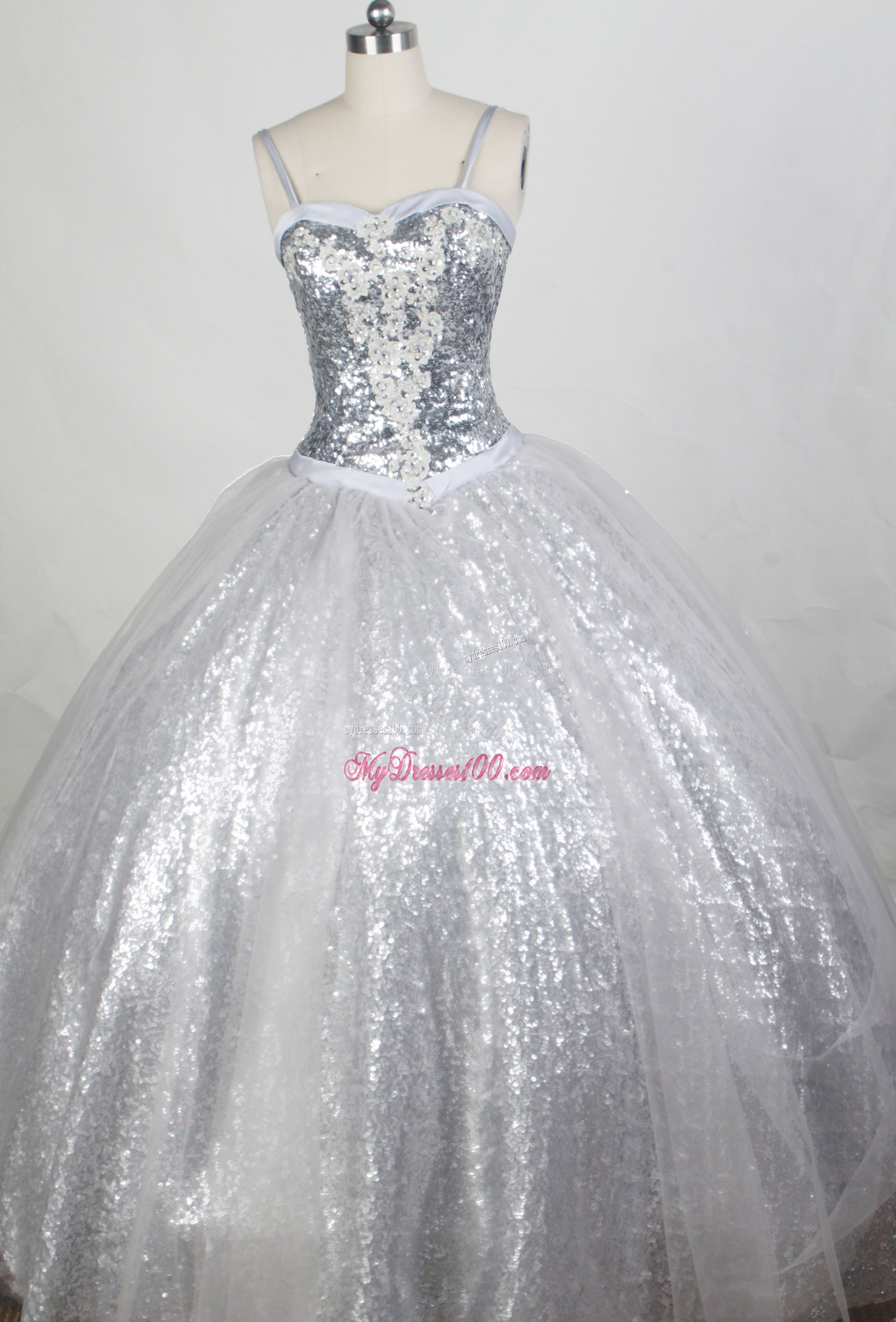 Shinning Straps Grey Dress for Quinceanera with Silver Sequis