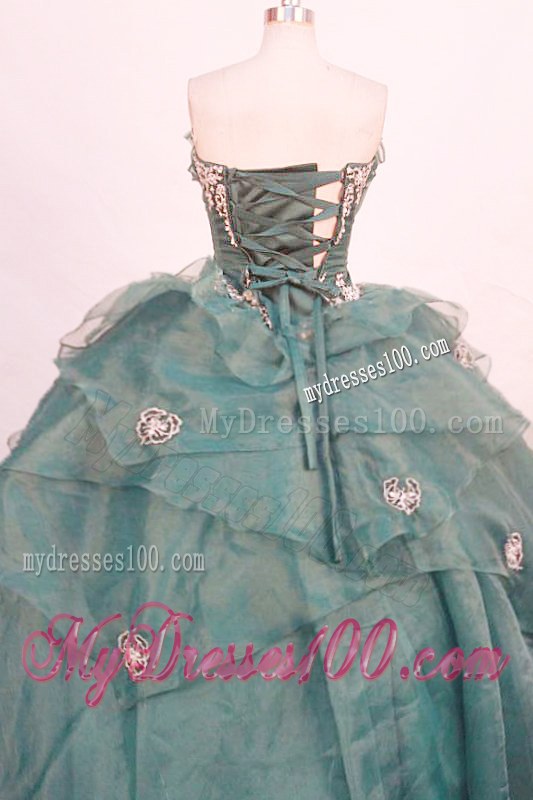 Ruffles and Layers Appliqued Bodice Sweet 16 Dresses with Diamond
