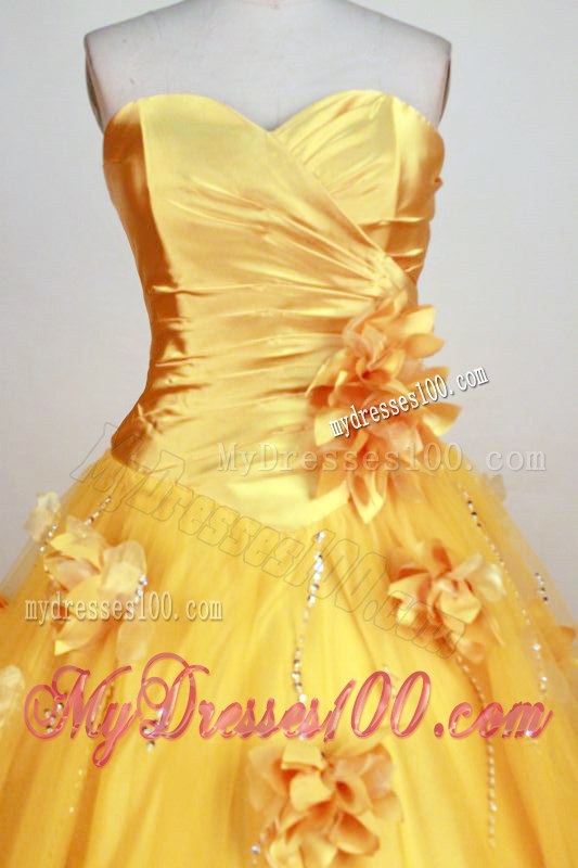 Romantic Ruched Golden Sweetheart Yellow Hand Flower Quince Dresses