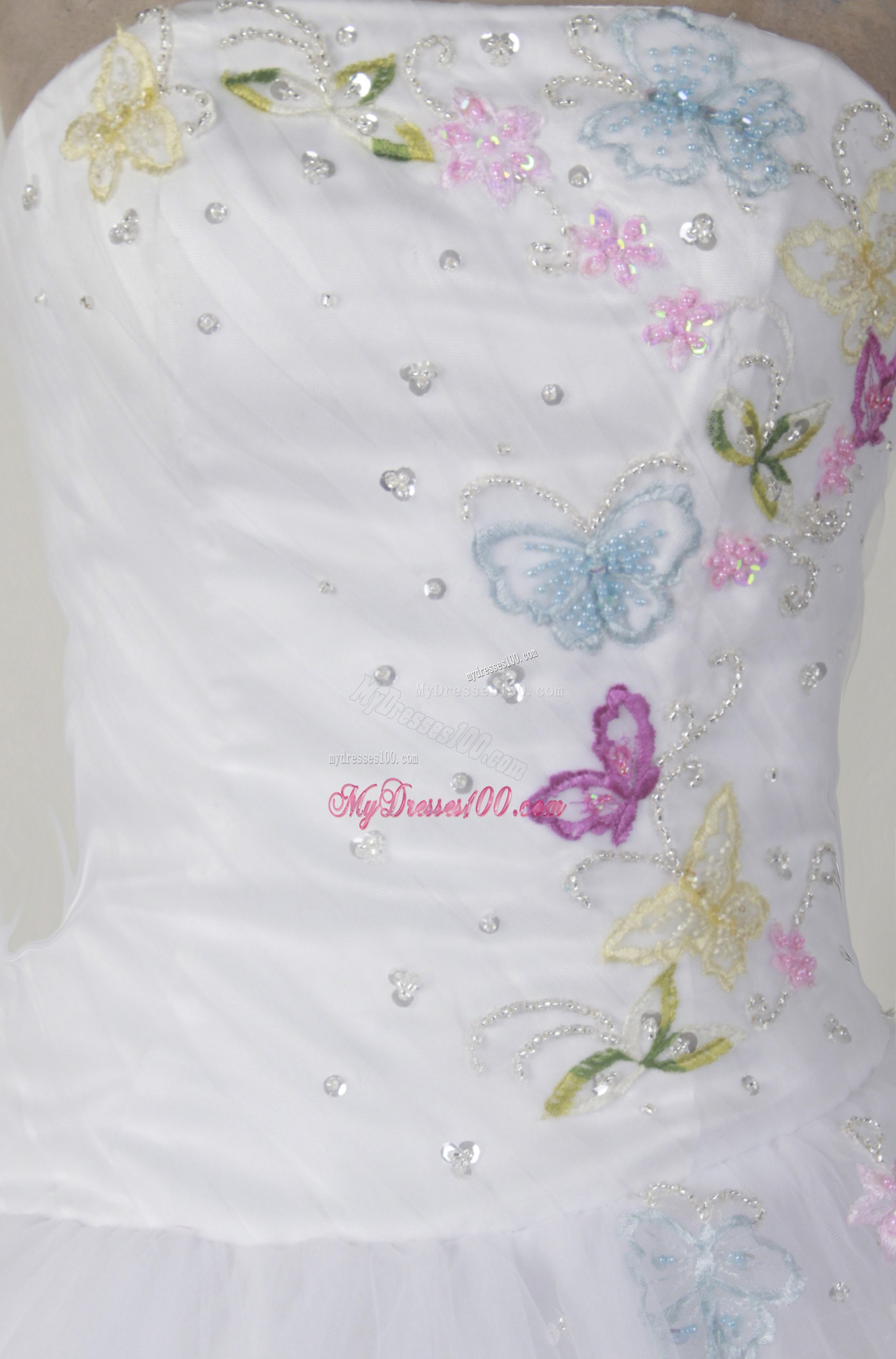 White Ball Gown Tulle Quinceanera Dress with Beading and Appliques