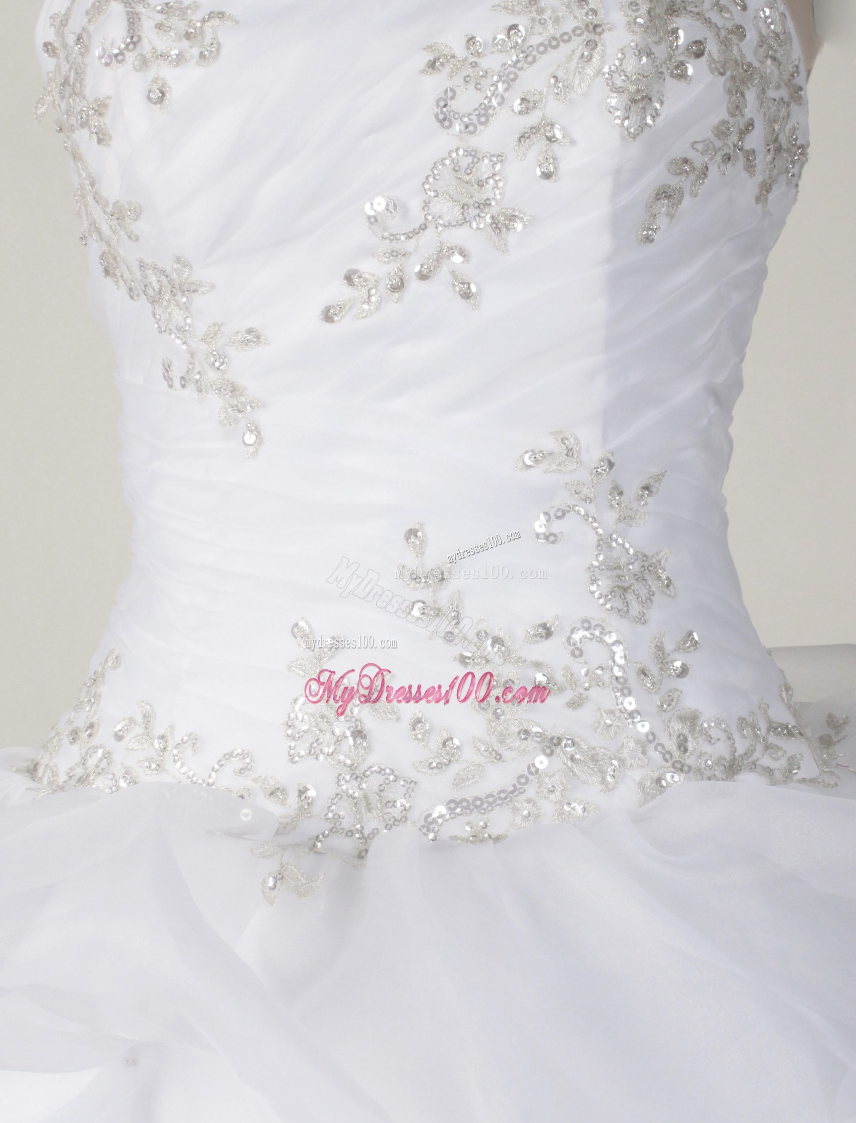 Simple Style White Puffy Quinceanera Dresses with Silvery Appliques