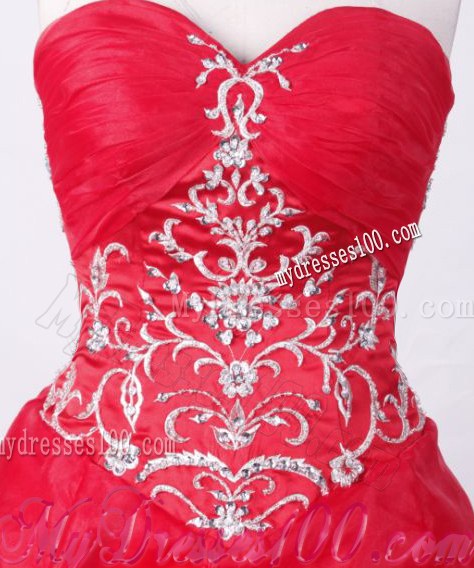 Sweetheart Sweet 15 Dresses with Ruching and Beded Appliques