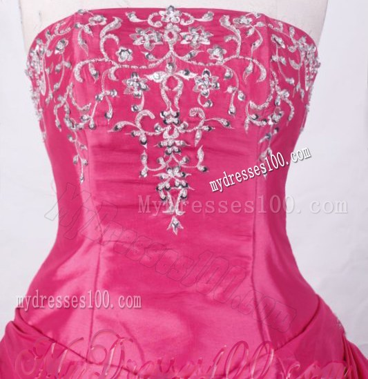 Appliques with Beading Decorated Dress for Sweet 15 in Fashion