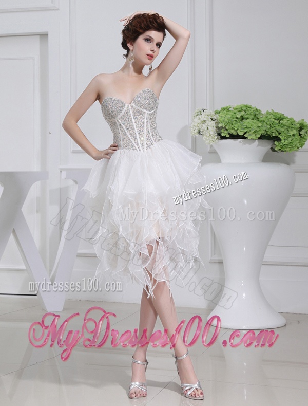 2016 A-line Sweetheart Sequins Ruffles Wedding Dress in Knee-length