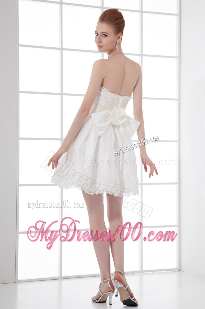 2016 Elegant A-line Strapless Knee-length Lace Belt White Wedding Dress