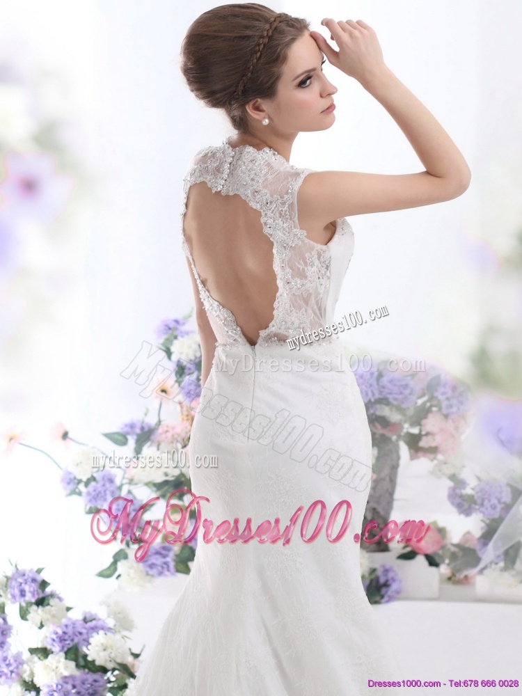 2016 Pretty Mermaid Beading Wedding Dress with Brush Train