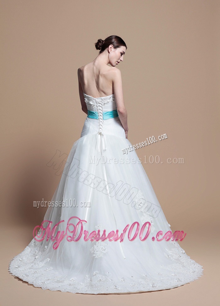 2016 Romantic A Line Sweetheart Appliques Wedding Dresses with Belt