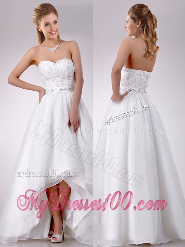 Fashionable High Low Organza Wedding Dress with Beading