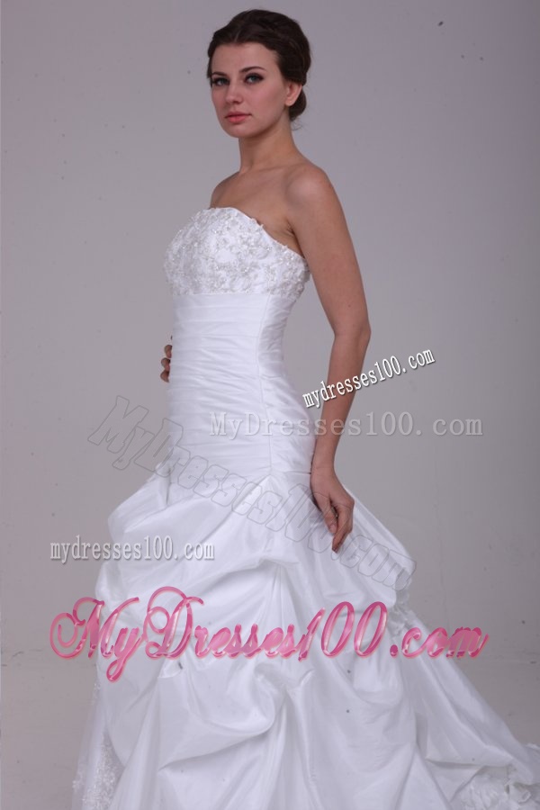 Princess Strapless Beading Taffeta Wedding Dress with Court Train
