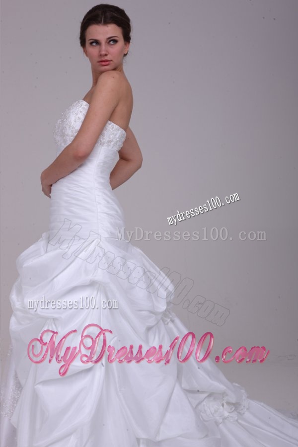 Princess Strapless Beading Taffeta Wedding Dress with Court Train