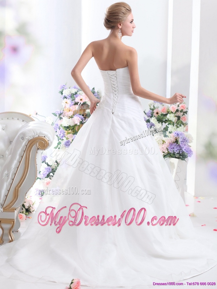 Sophisticated 2016 Sweetheart Wedding Dress with Ruching and Beading
