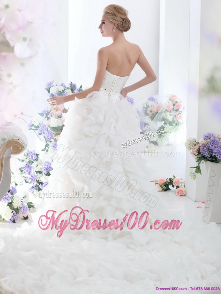 Sweetheart 2016 White Wedding Dresses with Rhinestones and Ruffles