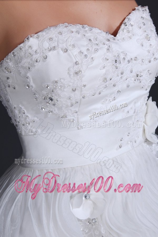 Sweetheart Short Mini-length Wedding Dress with Appliques and Ruffles