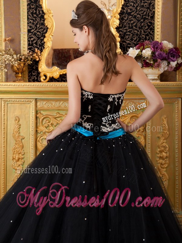 Dress for Sweet 15 in Black Strapless with Appliques and Sash