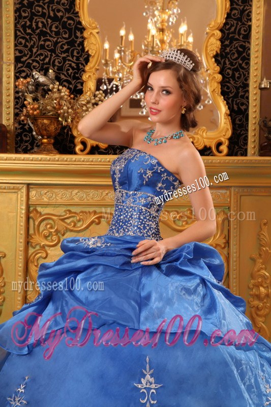 Blue Ball Gown Strapless Pick-up Beading Applique Quinceanera Dresses