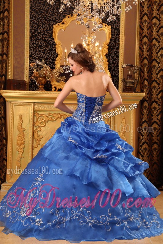 Blue Ball Gown Strapless Pick-up Beading Applique Quinceanera Dresses
