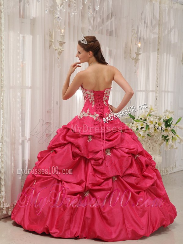Sweetheart Floor-length Ball Gown for Sweet 16 Taffeta Appliques