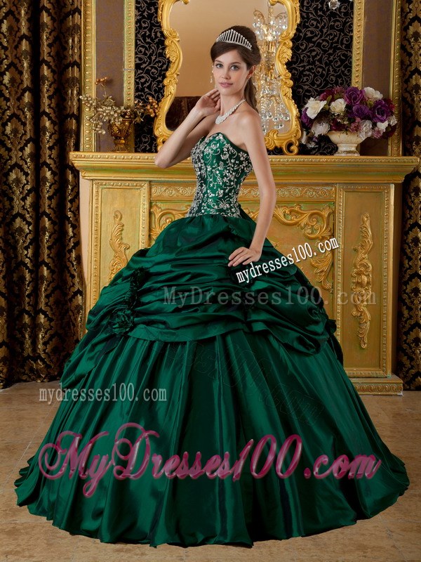 Dark Green Ball Gown Sweetheart Floor-length with Embroidery