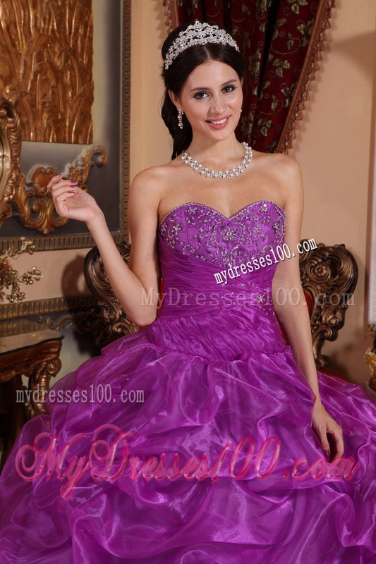 Beading Eggplant Purple Sweetheart Quinceanera Dresses with Pick-ups