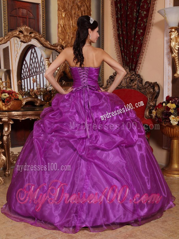 Beading Eggplant Purple Sweetheart Quinceanera Dresses with Pick-ups