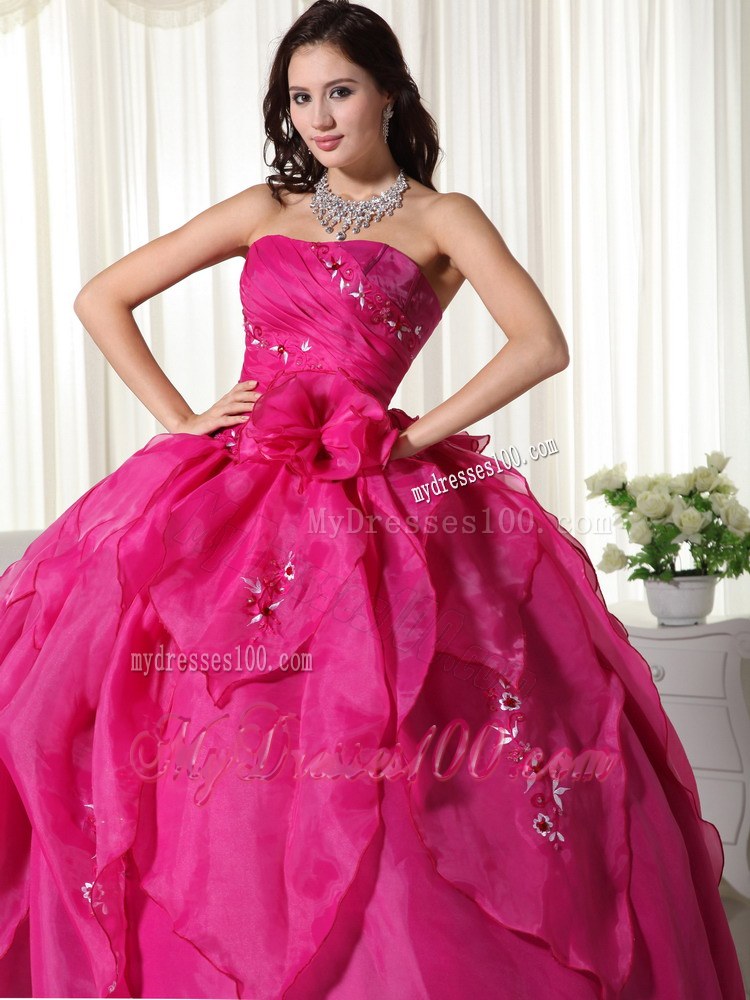 Ruching Strapless Sweet 15 Dresses with Ruffles in Fuchsia