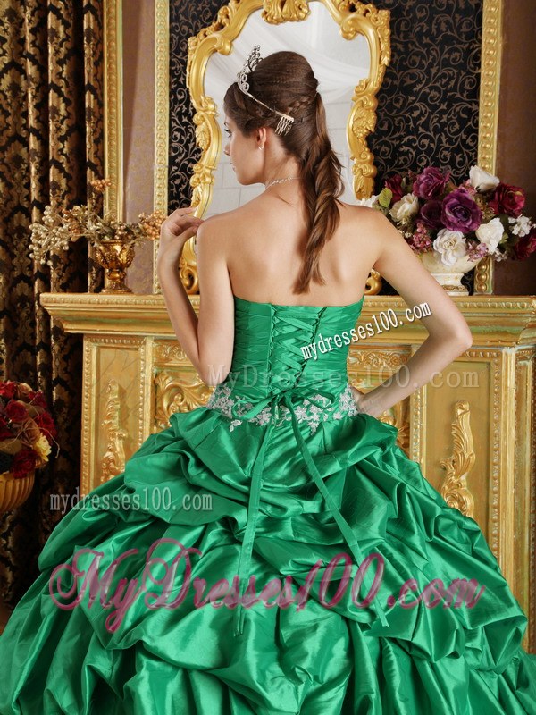 Green Ball Gown Strapless Floor-length Pleated Dress for Quinces