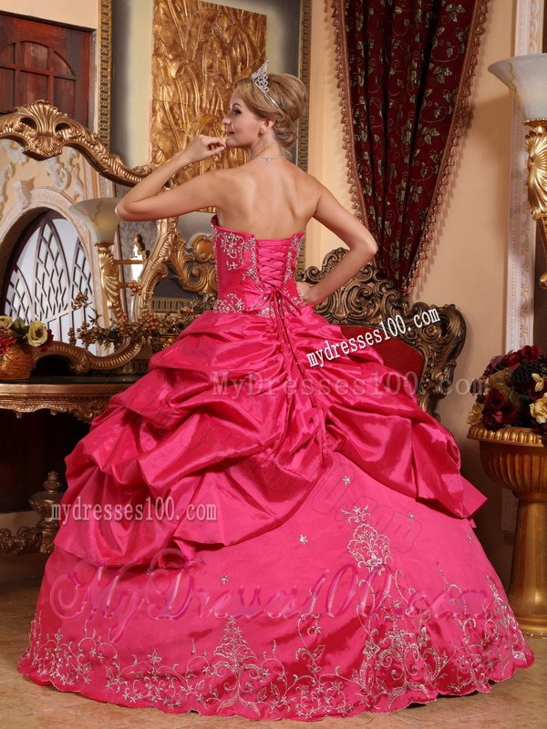 Hot Pink Sweetheart Floor-length Embroidery Dress for Quince
