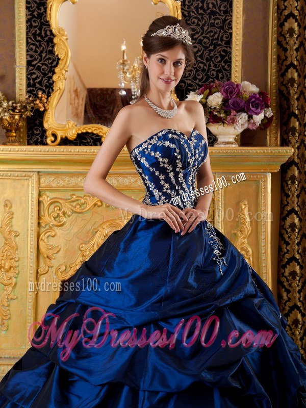 Navy Blue Ball Gown Sweetheart Taffeta Appliques Dress for Quince